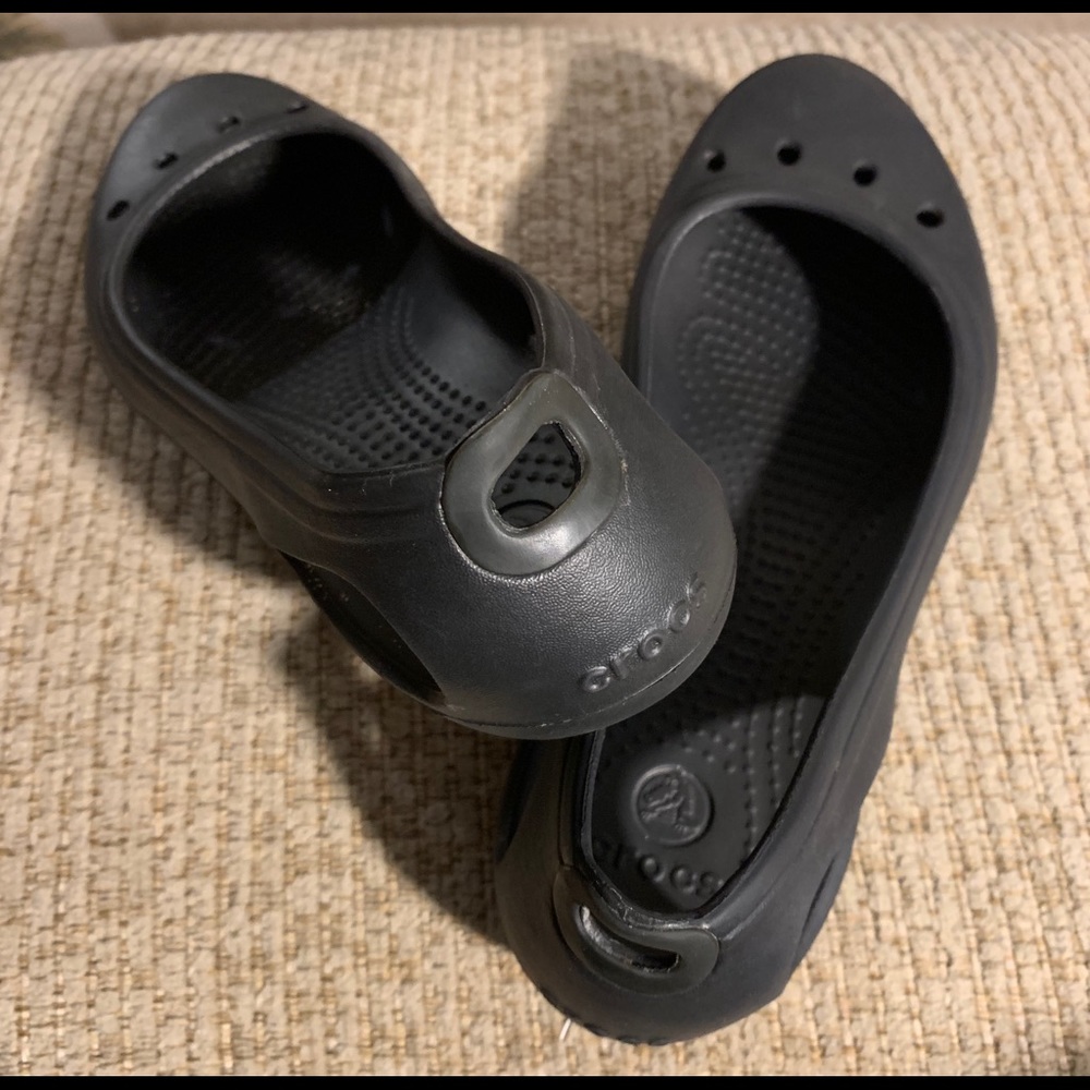 Women’s Kadee Crocs size 6 black